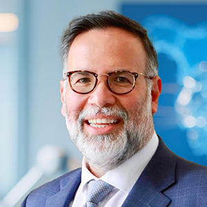Image of Dr. Daniel Covarrubias