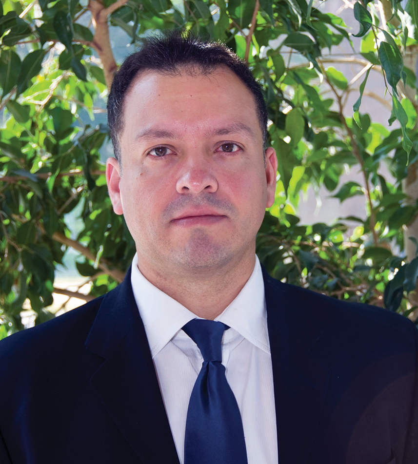 Photo of Leo Lozano